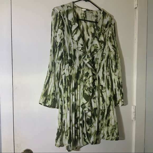 Allison Taylor Green Ruffle Front Long Top Sz Med - Picture 4 of 9